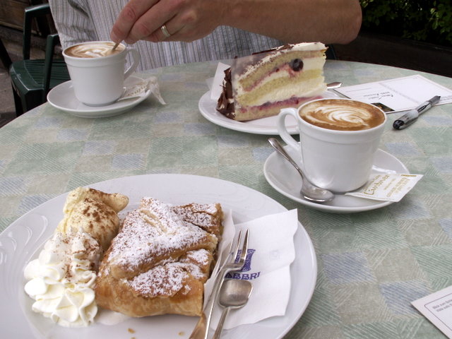 espresso and strudel