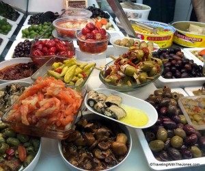 Gloria olive stand, Mercat de l'Abaceria Central, Barcelona