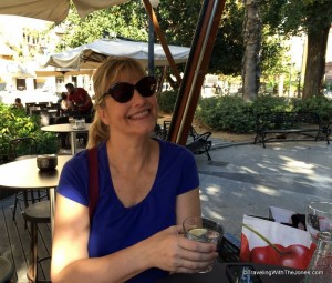 relaxing at Sotelo 10 in Alicante, Spain