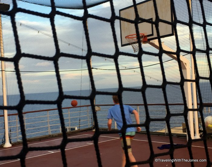 basketball court, Sports Deck, Zuiderdam, Holland America