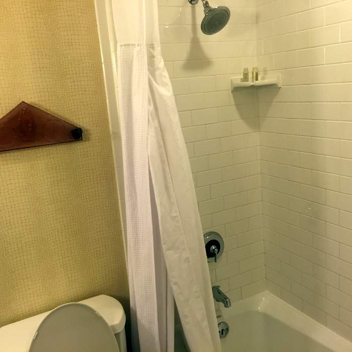bathroom, Renaissance New Orleans Arts Hotel