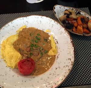 crawfish and brie omelet, Legacy Kitchen, Renaissance New Orleans Arts Hotel