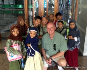 Steve with children at Al Markaz Al Mosque, Makassar (Ujung Pandang), Indonesia