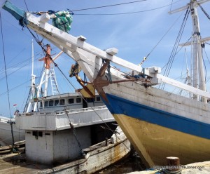 Lamba Pinisi boat, Paotere Harbor, Makassar, Indonesia