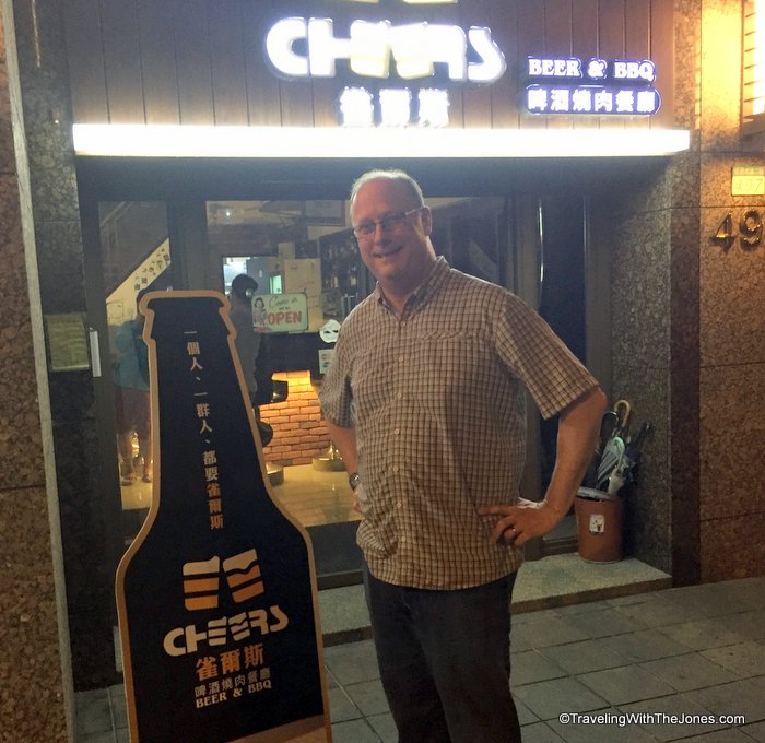 Cheers Sports Bar and Barbeque, Neihu District, ??? 114, Taipei, Taiwan