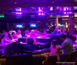 dueling pianos, Billboard onboard, ms Koningsdam, Holland America Line