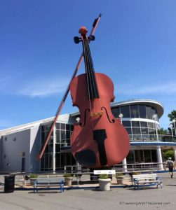 World's largest fiddle, port of Sydney, on Cape Breton Island, Nova Scotia, Canada
