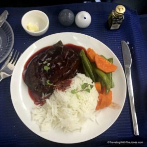beef entree, United Polaris business class