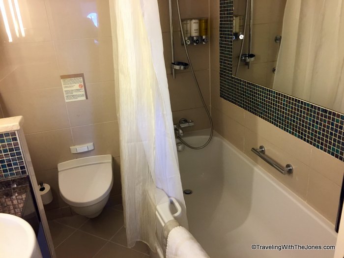 walk-in bathroom, stateroom 421, ms Prinsendam, Holland America Line