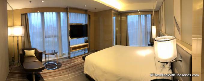master bedroom, suite 1512, JW Marriott Hotel Chengdu, China