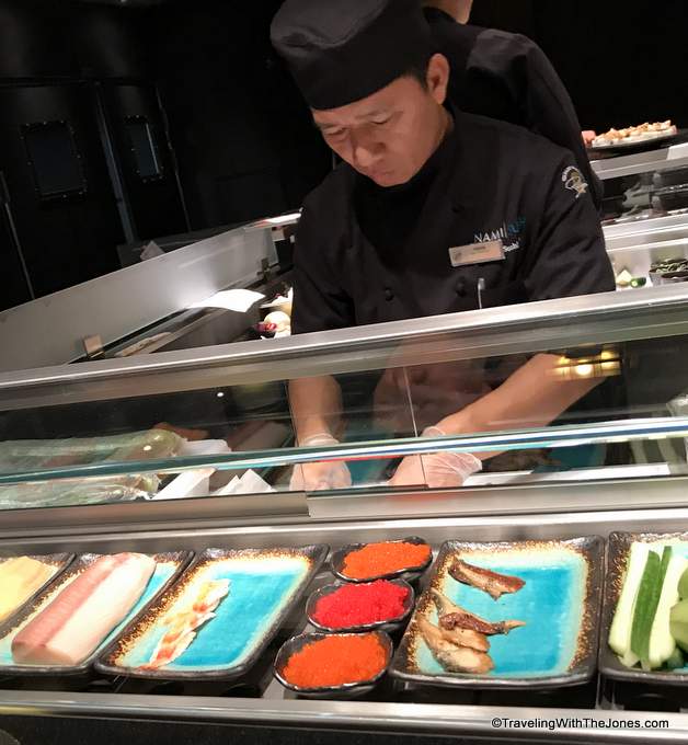 Sushi Chef, Nami Sushi, Nieuw Statendam cruise ship