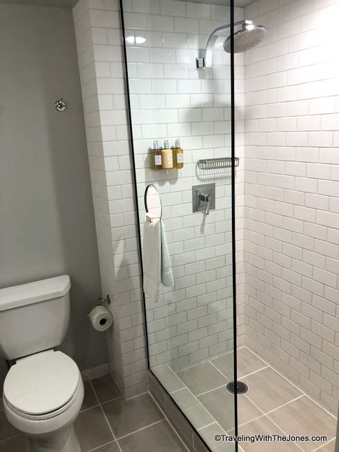 shower - Hotel Republic San Diego, California