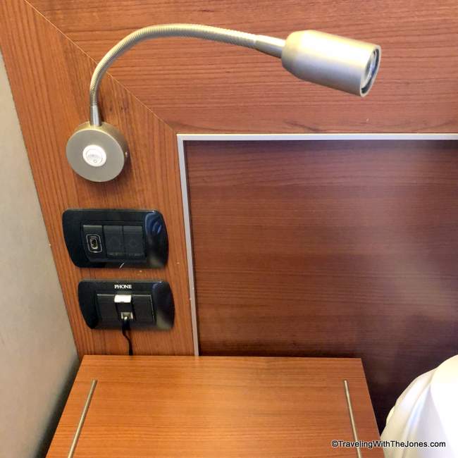 bedside usb- cabin 4061 Obstructed Oceanview, Eurodam, Holland America