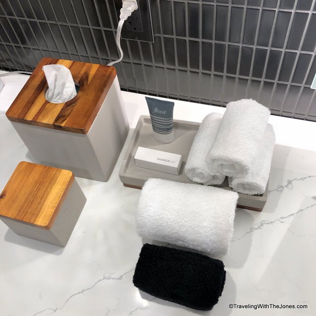 toiletries 1, room632, Sound Hotel, Seattle